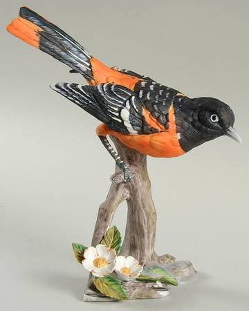 Goto Figurine Baltimore Oriole - No Box