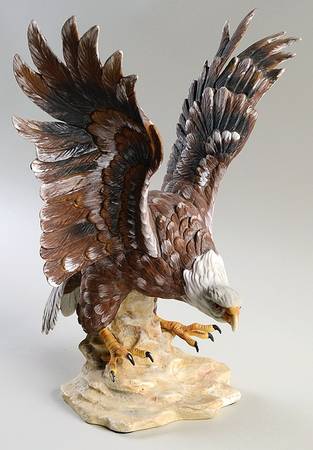 Goto Figurine American Bald Eagle - No Box