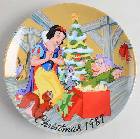 Disney Snow White's Surprise - Boxed