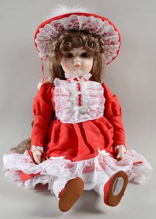 Limited Editon Dolls Holly-Winter Wonderland - Boxed