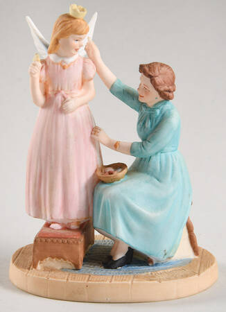 Norman Rockwell Figurines-Miniatures Lttlle Angel - No Box