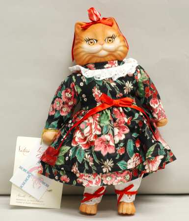 Victoria Ashlea Cats Copper - Boxed