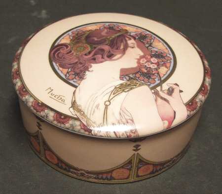 Artis Orbis- Alphonse Mucha Lady With Primrose-Box - Boxed