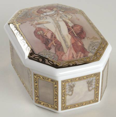 Artis Orbis- Alphonse Mucha Autumn 1900 Box - Boxed