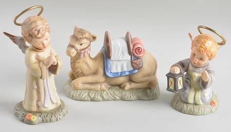 Berta Hummel Nativity 3 Pc Boxed Set-Angels (2), Camel - Boxed