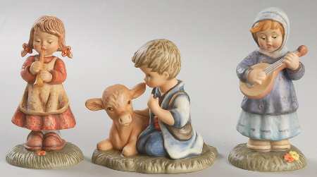 Berta Hummel Nativity 3 Pc Boxed Set-Boy, Girl W/Lute & Record - Boxed