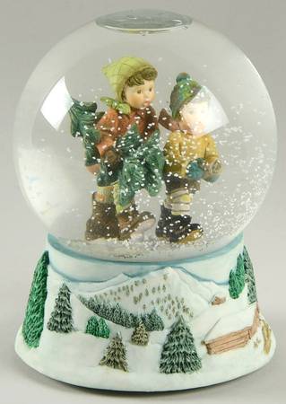 Hummel Giftware Tree Trimming Time Water Globe-Musical - Boxed
