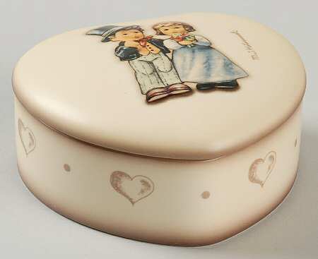 Hummel Boxes Dearly Beloved-Heart - Boxed