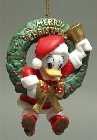 Disney Annual Ornaments Daisy Duck-Wreath - No Box