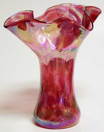 Ruffle Vase Cranberry Mist Mini - Boxed