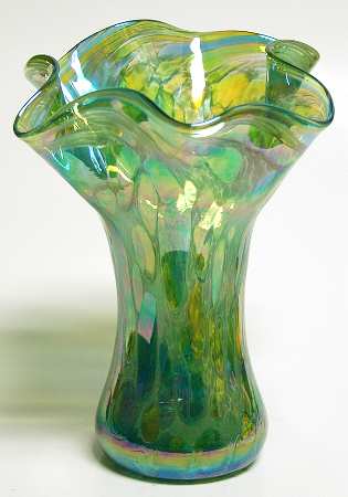 Ruffle Vase Spring Green Mini - Boxed