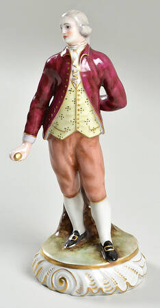 Richard Ginori Figurines Victorian Man In Red - No Box