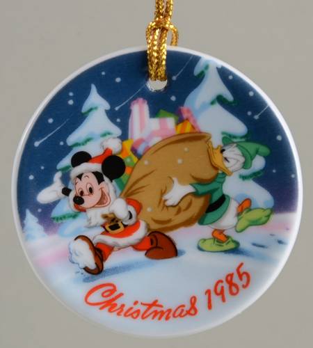 Disney Annual Ornaments-Flat Santa's Helpers - Boxed
