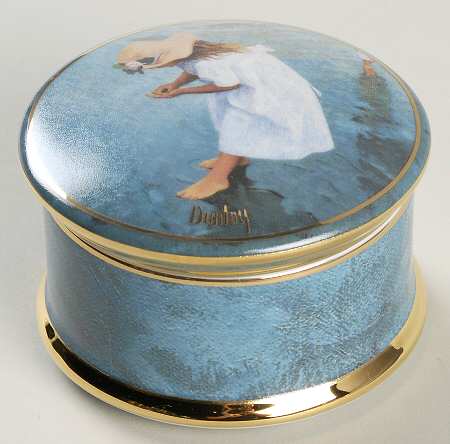 Artis Orbis-Dunlay Seeking Shells-Box - With Box