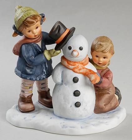 Seasons Greetings-Berta Hummel Crowning Touch - Boxed