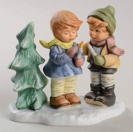 Seasons Greetings-Berta Hummel Light The Night - Boxed