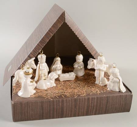 Nativity Ornaments 10 Piece With Creche Display Box - With Box