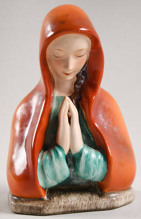 Madonnas (HM Mark) Madonna Praying Red Robe - No Box