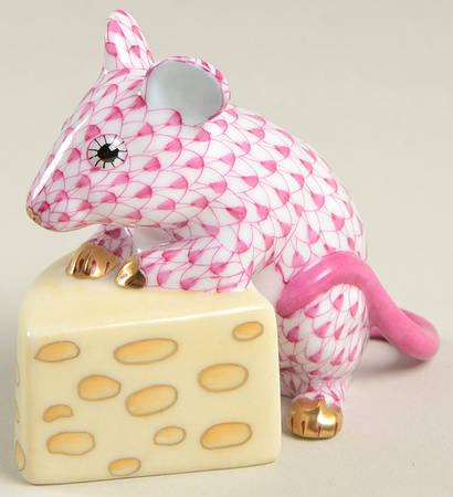 Rodents Mouse Eating Cheese-Raspberry - No Box