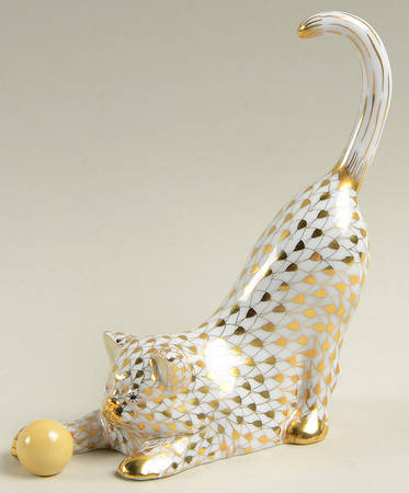 Cats Cat With Ball-Gold - No Box