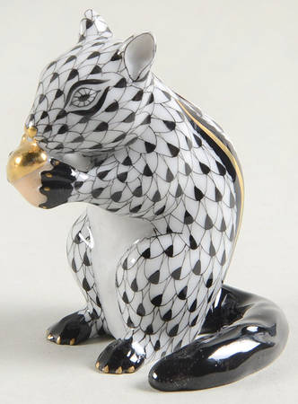Rodents Chipmunk W/Acorn-Black - No Box
