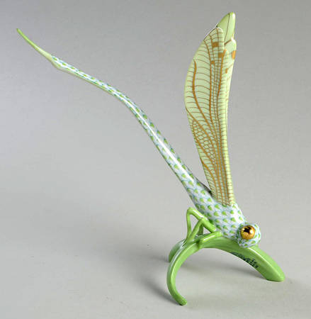 Bugs & Friends Dragonfly On Grass-Darkwing - No Box