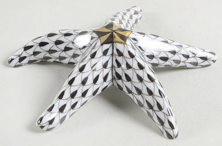 Shells Miniature Starfish-Black - No Box