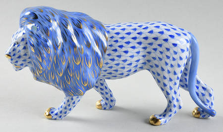 Wild Cats Standing Lion-Sapphire - No Box