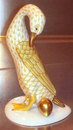 Nursery Rhymes-Fairy Tales Goose W/Golden Egg-Butterscotch - No Box