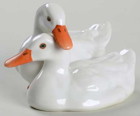 Ducks Pair Of Ducks-Natural White - No Box