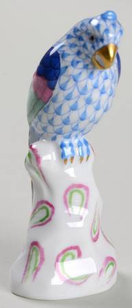 Birds Parrot-Sitting/Blue-Multicolor Wings - No Box