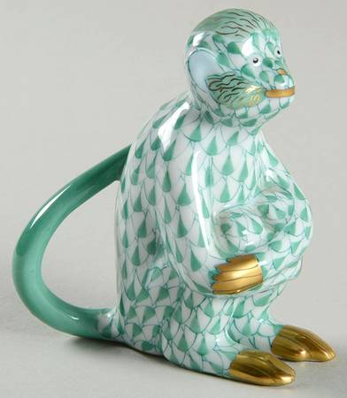 Monkeys Monkey-Arms Folded/Green - No Box