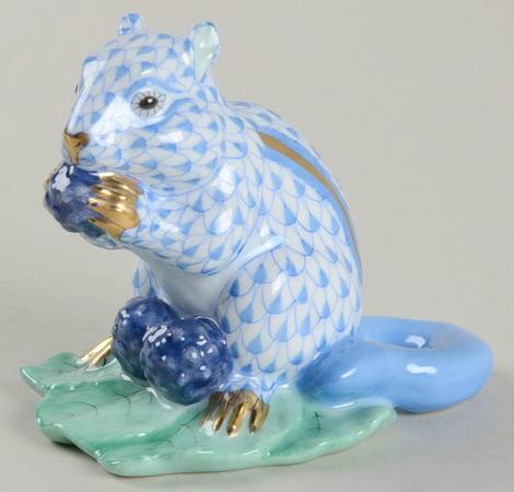 Rodents Chipmunk W/Berries-Blue - No Box