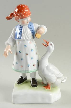 Children Girl With Goose - No Box