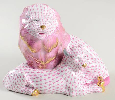 Wild Cats Pair Of Lions-Raspberry - No Box