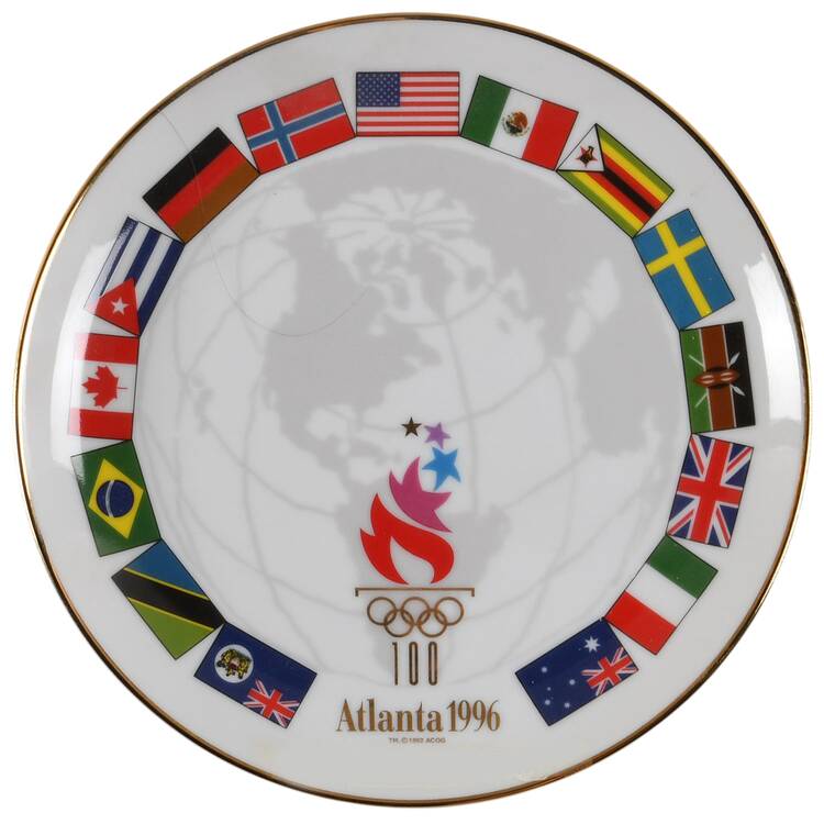Hallmark Plates Parade Of Nations - No Box