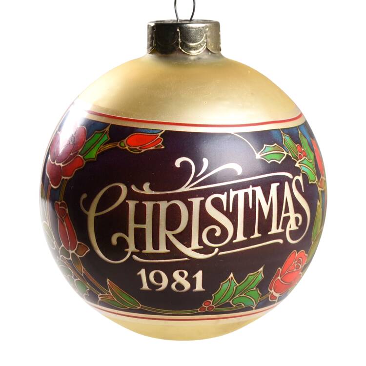 1981 Hallmark Christmas Ornaments Gift Of Love - Boxed