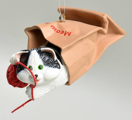 1990 Hallmark Christmas Ornaments Meow Mart - No Box