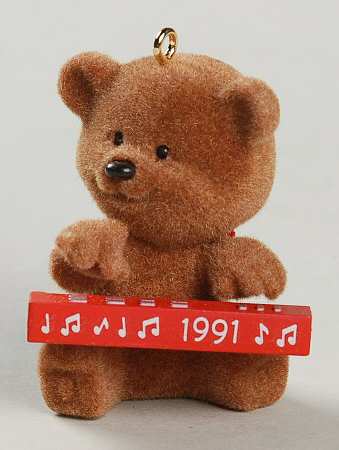 1991 Hallmark Christmas Ornaments Notes Of Cheer - Boxed