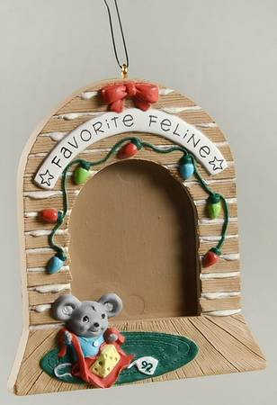 1992 Hallmark Christmas Ornaments Special Cat-Frame - Boxed
