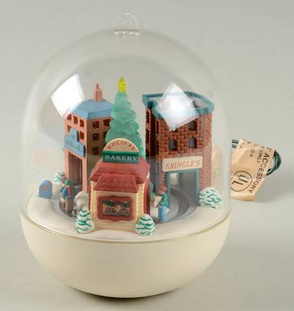 1993 Hallmark Christmas Ornaments Last Minute Shopping - No Box