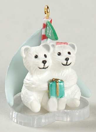 1994 Hallmark Christmas Ornaments Hearts A Sail - With Box 53