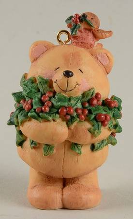 1995 Hallmark Christmas Ornaments by Hallmark Gold Crown