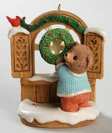 1996 Hallmark Christmas Ornaments Welcome Sign - Boxed