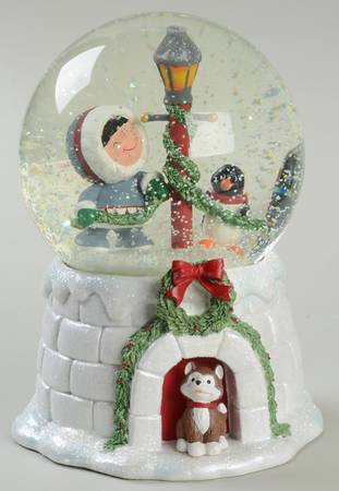 Frosty Friends Frosty Friends Snowglobe - With Box