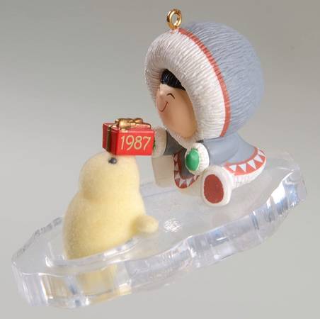 Frosty Friends 1987-Eskimo & Seal-8th Edition - Boxed