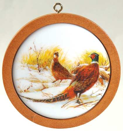 Holiday Wildlife by Hallmark Gold Crown