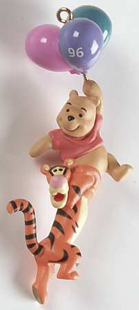 Winnie the Pooh Winnie The Pooh & Tigger-Miniature - Boxed