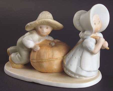 Circle of Friends Harvest Time - Boxed