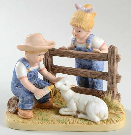 Denim Days Debbie & Danny With Lamb - No Box